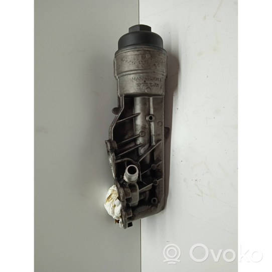 BMW 1 F20 F21 Supporto di montaggio del filtro dell’olio 7611968