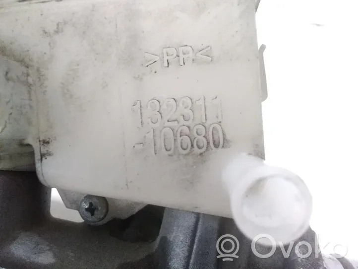 Toyota RAV 4 (XA20) Główny cylinder hamulca 13231110680