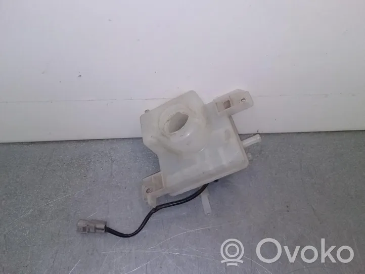 Toyota Prius (XW50) Réservoir de liquide de direction assistée 781026