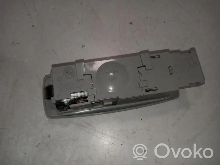 Volkswagen Tiguan Panel oświetlenia wnętrza kabiny 3B0947291