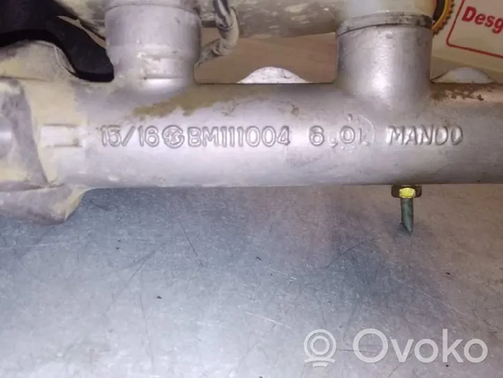 Mitsubishi Pajero Główny cylinder hamulca BM1110046