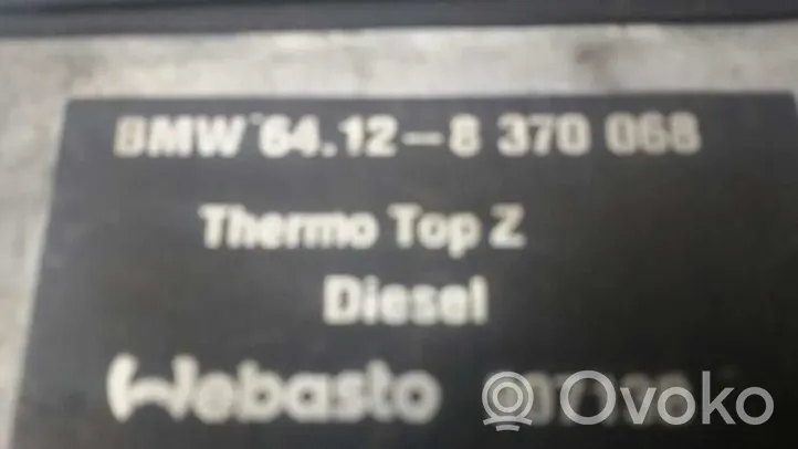 BMW 3 E46 Pečiuko radiatorius 8370068