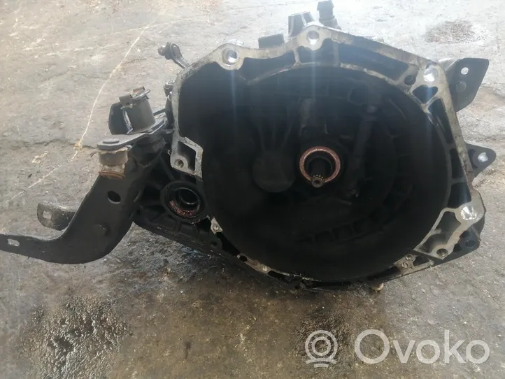 Opel Tigra A Boîte de vitesses manuelle à 5 vitesses 446059