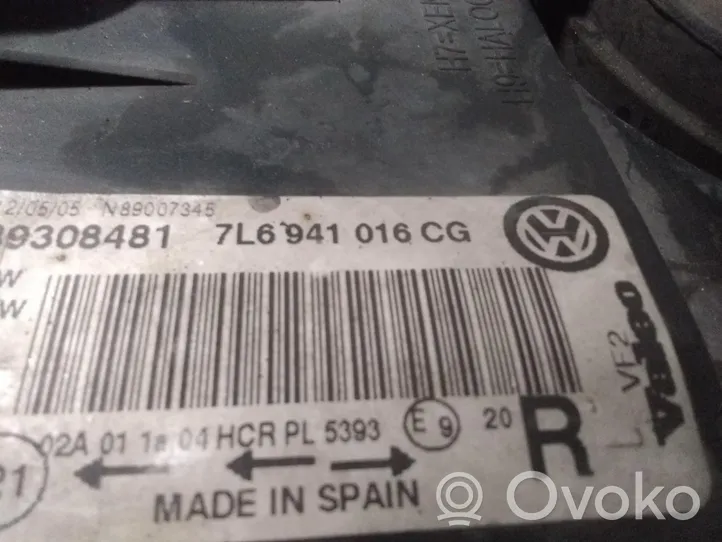 Volkswagen Touareg I Lampa przednia 7L6941016CG