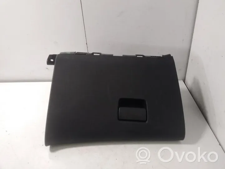 Opel Astra J Glove box 