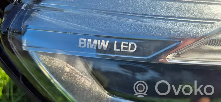 BMW 2 F45 Lampa przednia 8738642