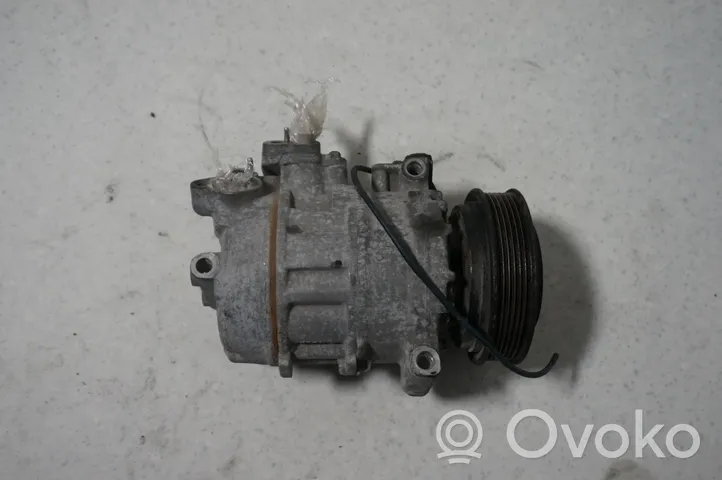 Volkswagen PASSAT B5.5 Ilmastointilaitteen kompressorin pumppu (A/C) 4472208181