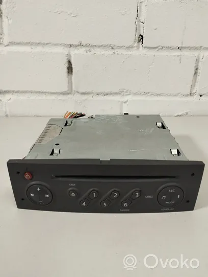 Renault Megane II Radio / CD-Player / DVD-Player / Navigation 8200505114