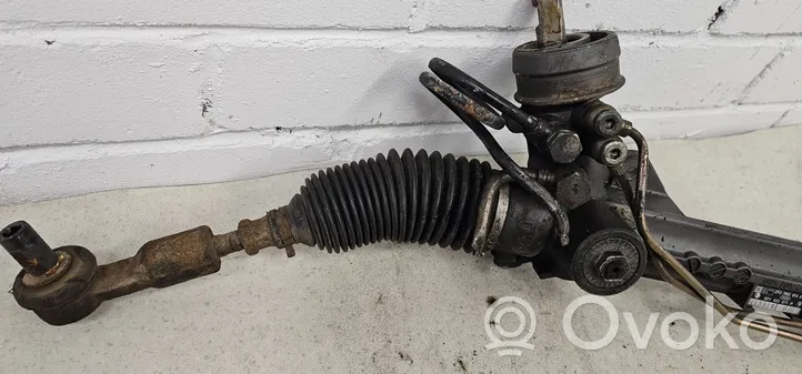 Volkswagen PASSAT B5.5 Steering rack 8D1422071P