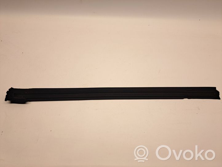 Audi A4 S4 B7 8E 8H Rivestimento vetro lato posteriore 8H0839478C