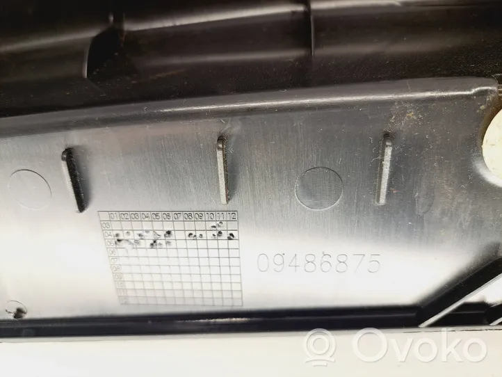 Volvo V50 Rivestimento di protezione sottoporta del bagagliaio/baule 09486875