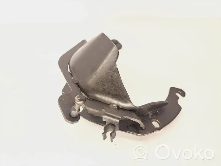 Volvo V50 Support de montage de filtre à carburant 4N5Q9A072AC