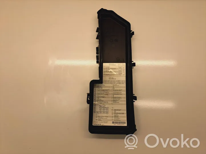 Volvo S60 Pokrywa skrzynki bezpieczników 9494211