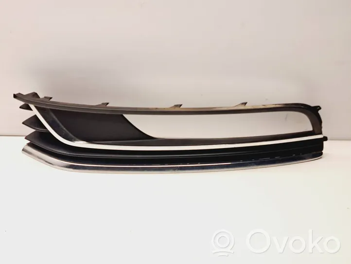 Volkswagen PASSAT B7 Front fog light trim/grill 3AA853665