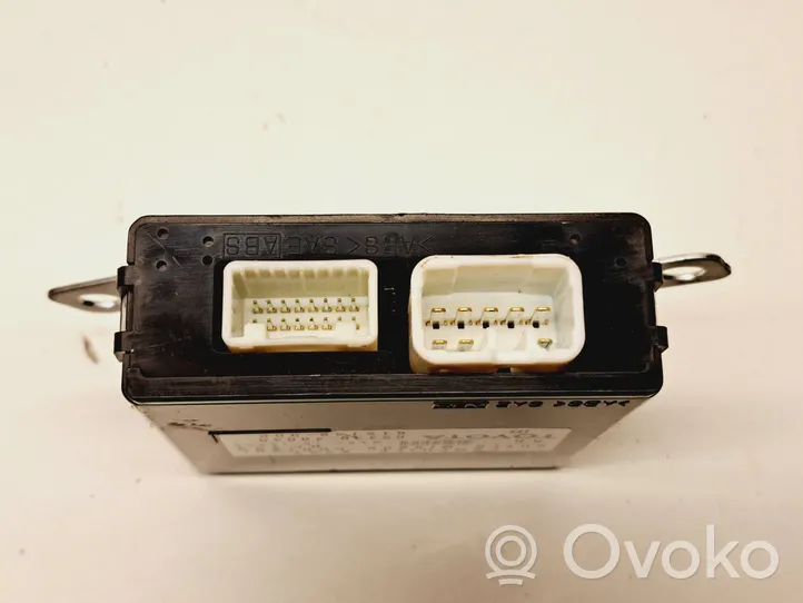 Lexus RX 330 - 350 - 400H Modulo di controllo degli specchietti retrovisori 8943048040