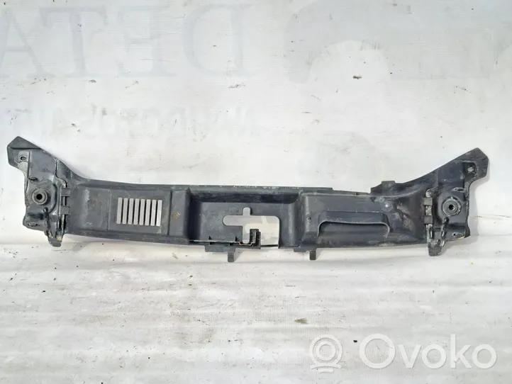 Volvo V50 Pannello di supporto del radiatore (usato) 30716338