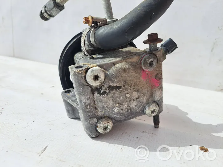 Volvo V50 Power steering pump 30714048