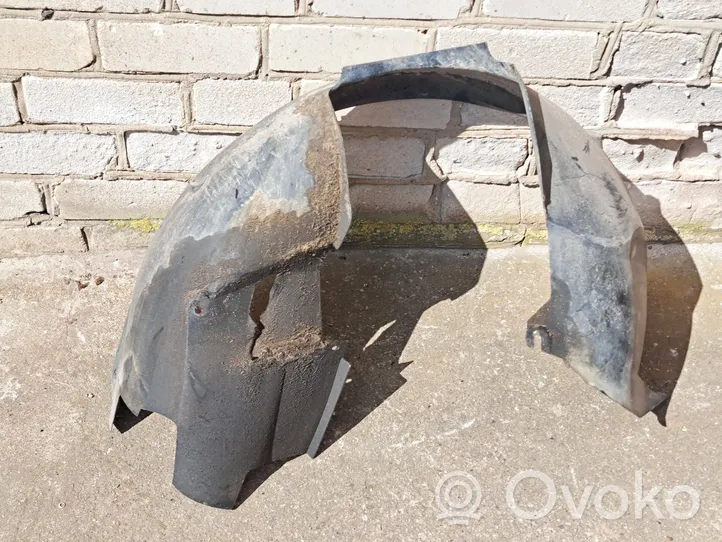 Volvo V70 Rivestimento paraspruzzi passaruota anteriore 8648174