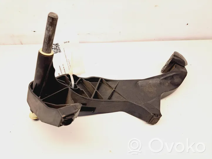 Audi A4 S4 B8 8K Clutch pedal 8K2721316A