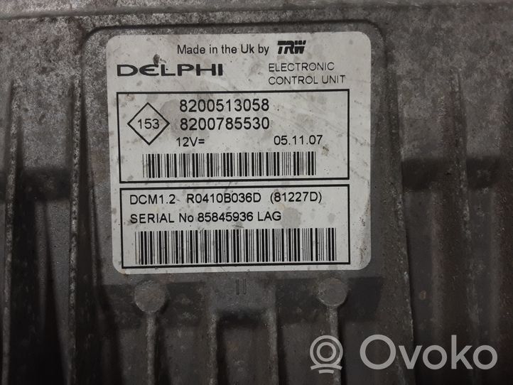 Dacia Logan I Calculateur moteur ECU 8200513058