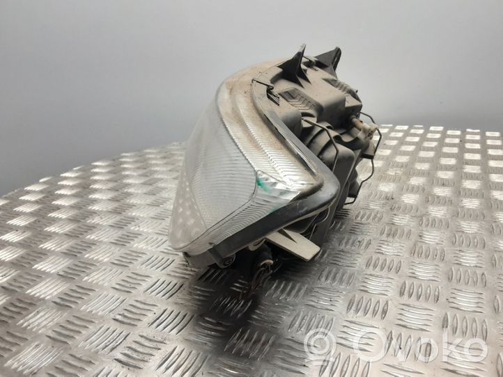 Mercedes-Benz Sprinter W901 W902 W903 W904 Phare frontale 15052901