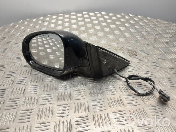 Volkswagen PASSAT B5.5 Front door electric wing mirror 011654