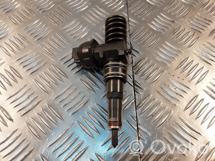 Skoda Roomster (5J) Injecteur de carburant 0414720314