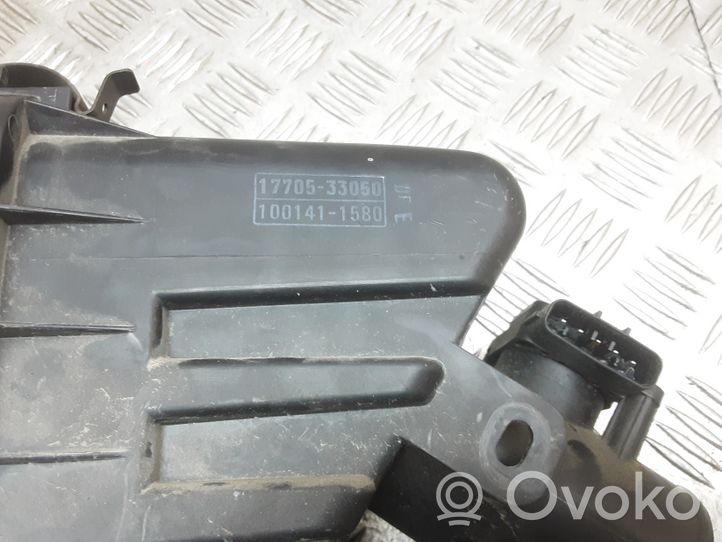 Toyota Yaris Oro filtro dėžės dangtelis 1770533050