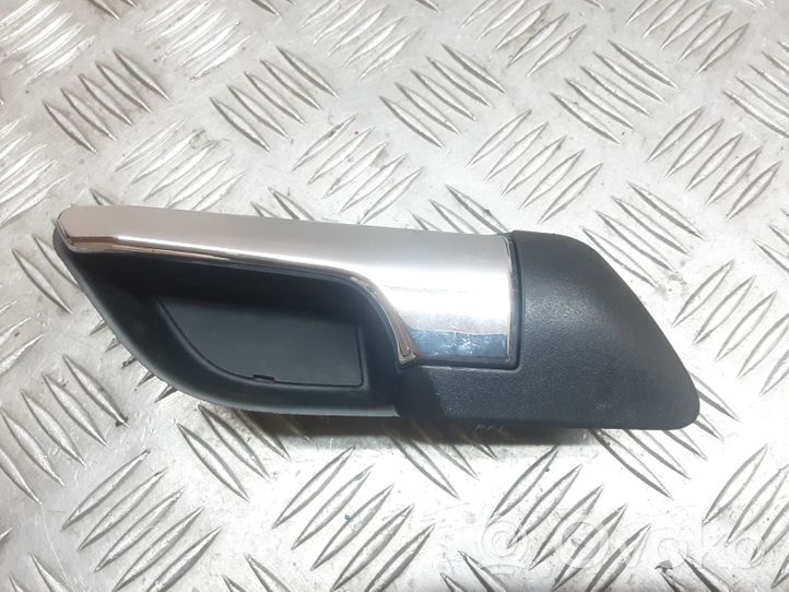 Opel Tigra B Front door interior handle 