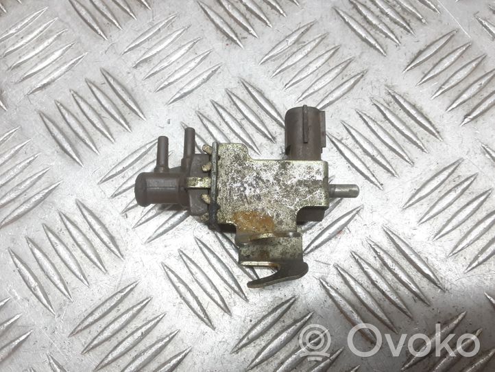 Toyota Avensis T220 Solenoidinis vožtuvas 2581927010