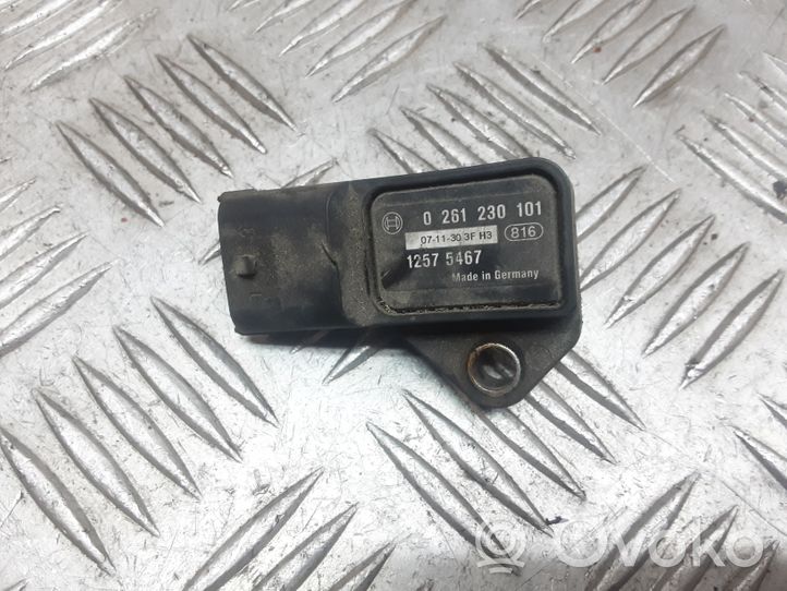 Opel Corsa C Air pressure sensor 0261230101