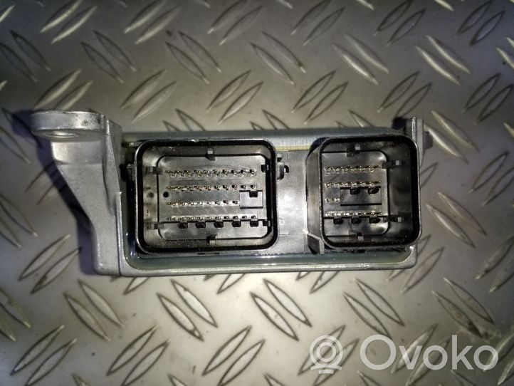 Ford Mondeo Mk III Turvatyynyn ohjainlaite/moduuli 1S7T14B056BG