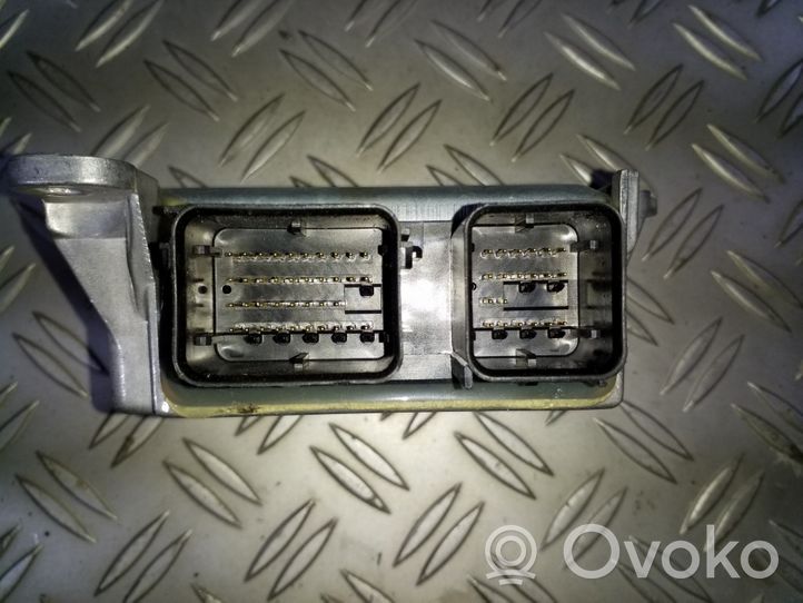 Ford Mondeo Mk III Turvatyynyn ohjainlaite/moduuli 1S7T14B056BG
