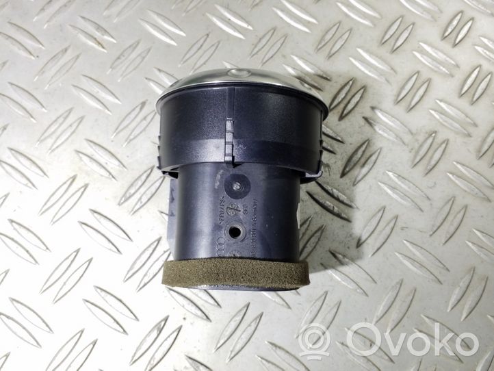 Audi TT Mk1 Copertura griglia di ventilazione laterale cruscotto 8N0820901A