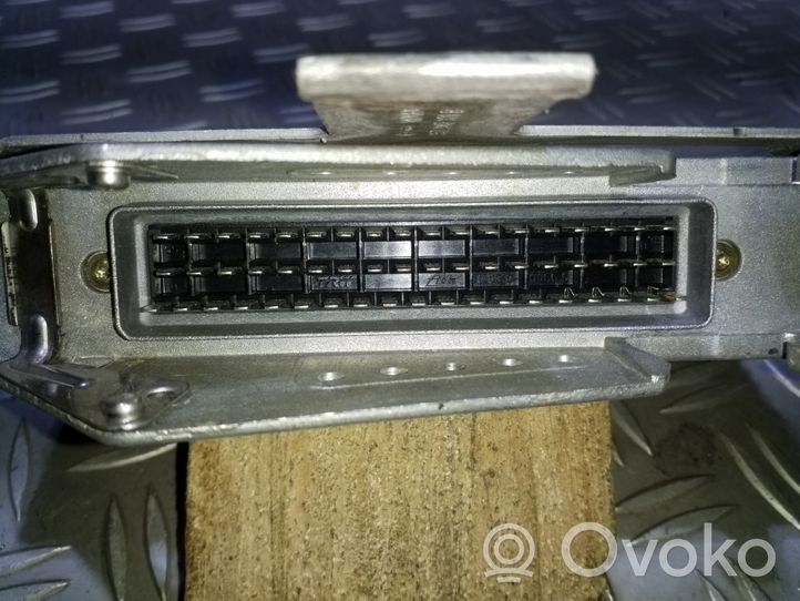 Volkswagen PASSAT B3 Sterownik / moduł ABS 535907379B