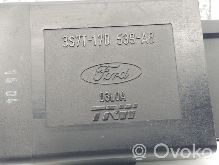 Ford Mondeo Mk III Module d'éclairage LCM 3S7T17D539AB