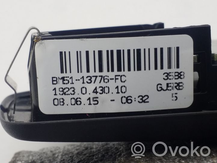 BM5113776FC Ford Focus Interrupteur d'éclairage intérieur et d’ambiance