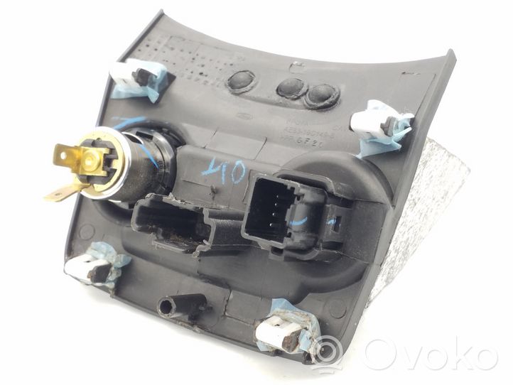 Ford Fiesta AUX in-socket connector AE8319C149B