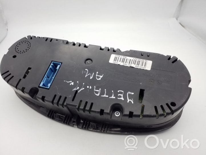 Volkswagen Jetta VI Speedometer (instrument cluster) 5C6920950D