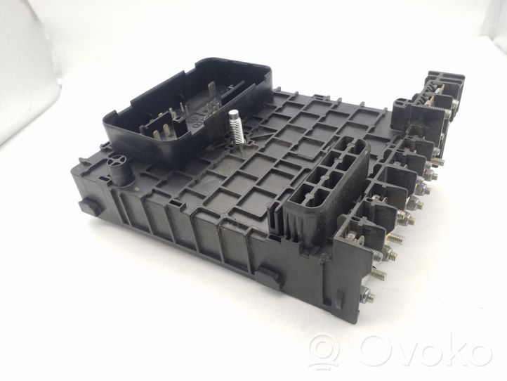 Volkswagen PASSAT CC Module de fusibles 3C0937125