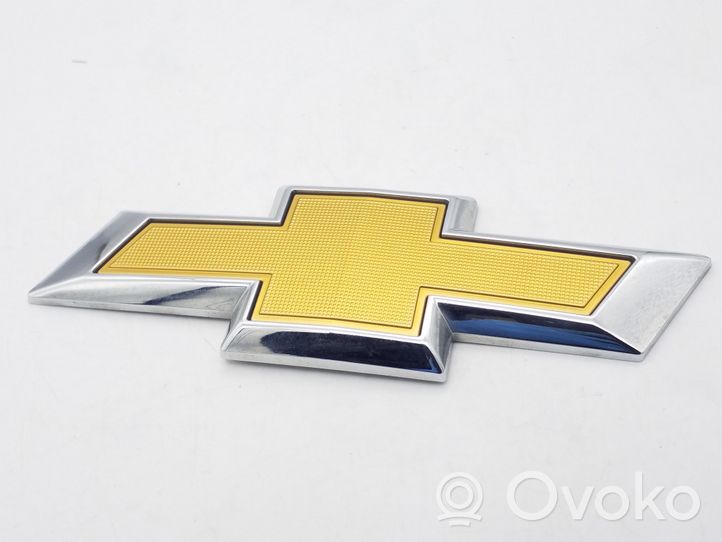 Chevrolet Cruze II Logo, emblème de fabricant 134213743