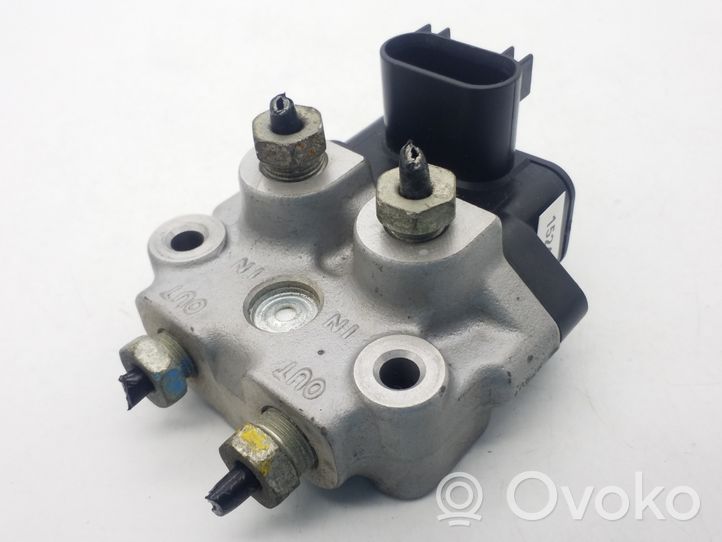 Saturn Vue Brake central valve 15243301