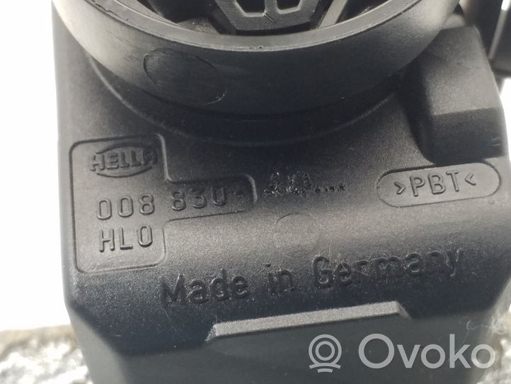 Ford Fiesta Moteur de réglage du niveau des phares 00883040