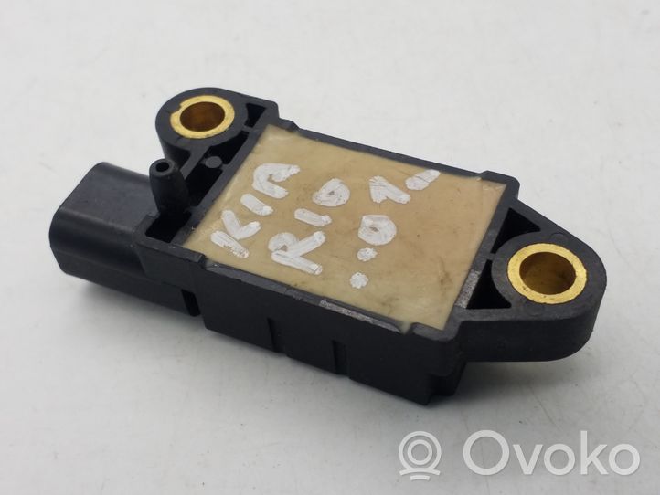 KIA Rio Airbag deployment crash/impact sensor 0K32C677F9