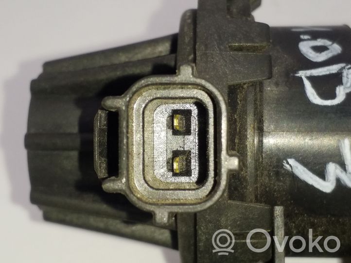 Ford Explorer Vacuum valve 911673