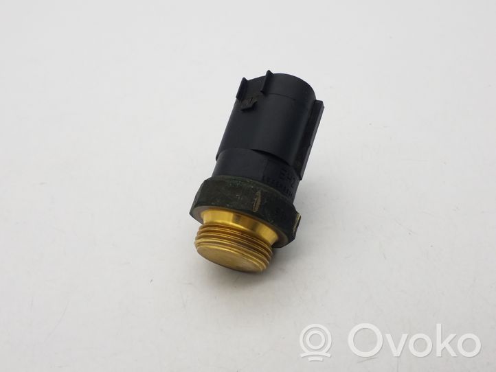 Volkswagen Jetta V Czujnik temperatury płynu chłodzącego 1J0959481A