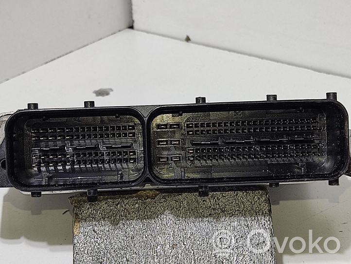 Hyundai i30 Centralina/modulo motore ECU 391122A976