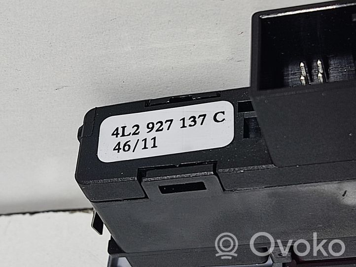 Audi Q7 4L Interruttore luci di emergenza 4L2927137C