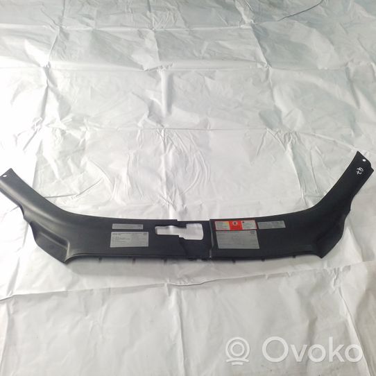 Audi Q7 4L Staffa del pannello di supporto del radiatore parte superiore 4L0807081