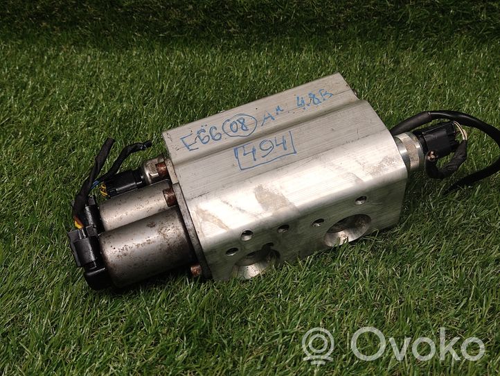 BMW 7 E65 E66 Actif barre stabilisatrice valve contrôle bloc 6781487